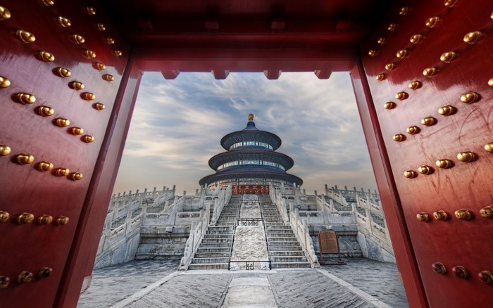 Temple of Heaven through red doors