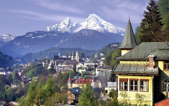 Berchtesgaden town with Watzmann mountain range in the background