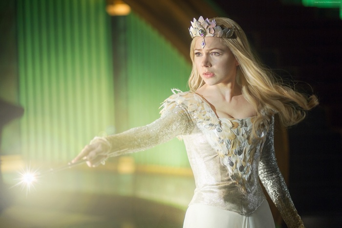 Glinda the Good Witch from Oz the Great and Powerful