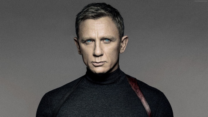 Daniel Craig as James Bond in Spectre