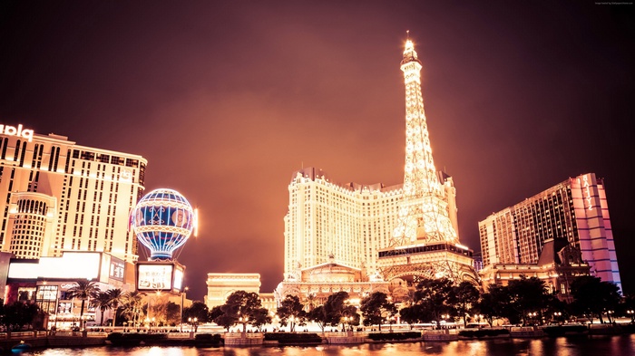 Paris Las Vegas Hotel and Casino at night