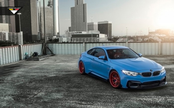 Blue BMW M4 Coupe with Red Wheels by Vorsteiner