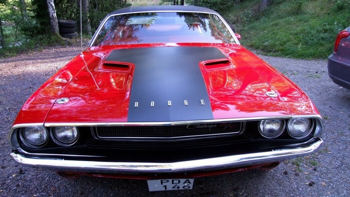 Red Dodge Challenger R/T muscle car