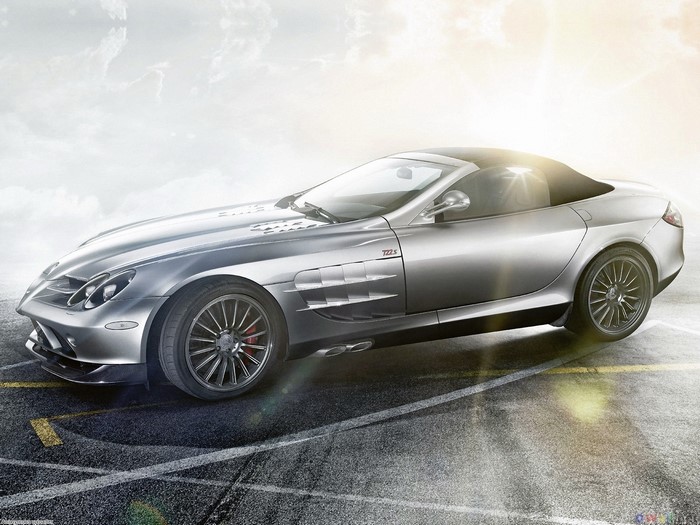 Silver Mercedes-Benz SLR McLaren 722 S Roadster