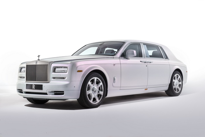 Rolls-Royce Phantom Serenity sedan