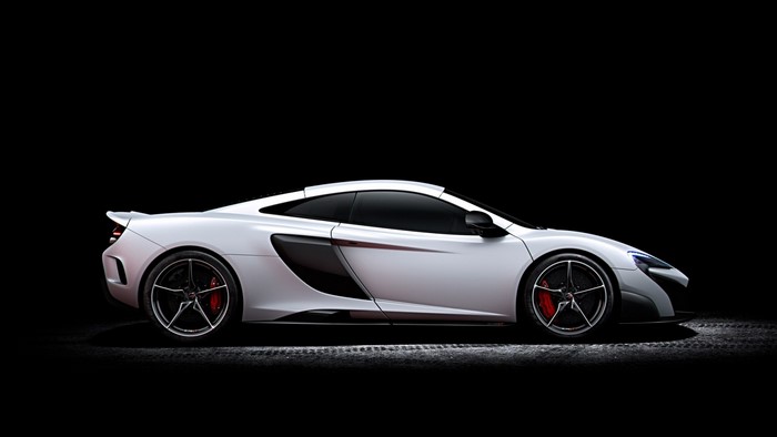White McLaren 675LT Sports Car