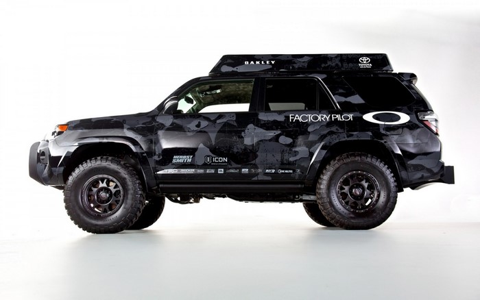 Toyota 4Runner with Oakley and Factory Pilot livery