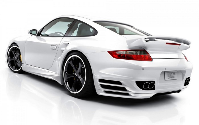 White Porsche 911 Turbo with TechArt body kit