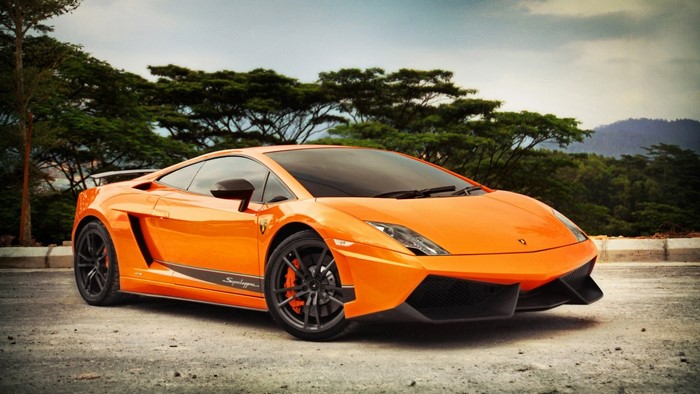 Orange Lamborghini Gallardo Super Trofeo Stradale