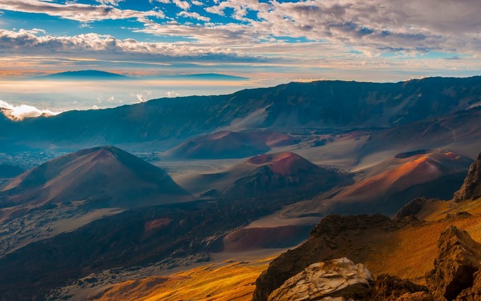 Volcanic craters and mountains at sunrise in Maui, Hawaii