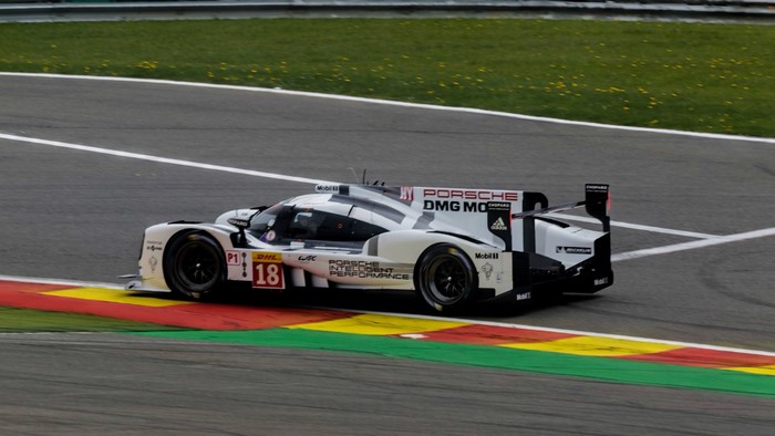 Porsche 919 Hybrid race car with number 18 on track