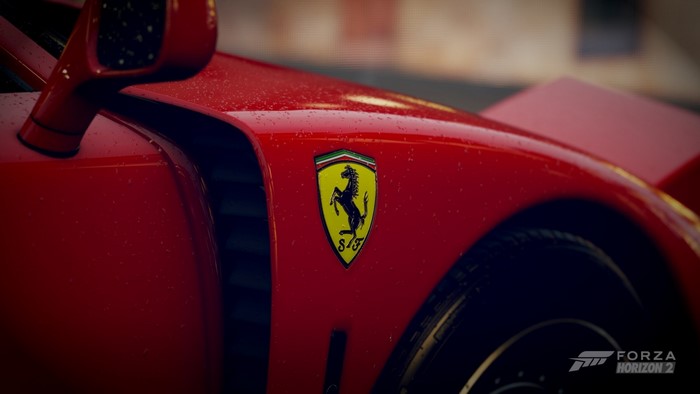 Ferrari F40 Emblem on Red Car in Forza Horizon 2