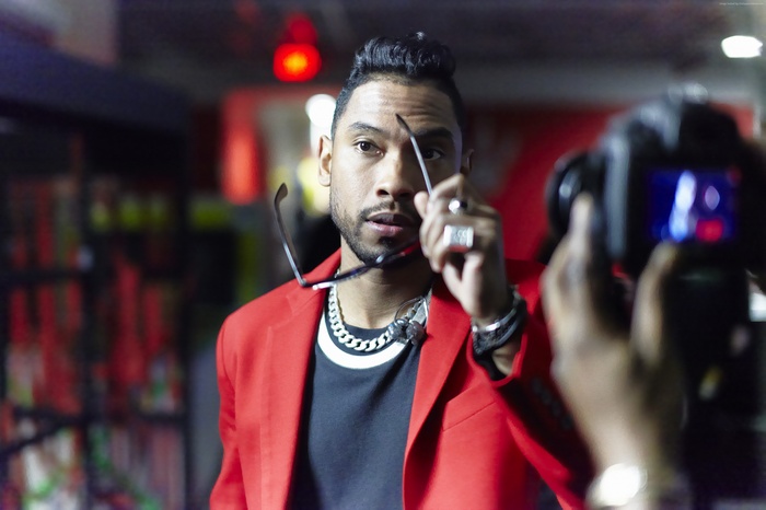 Miguel, singer