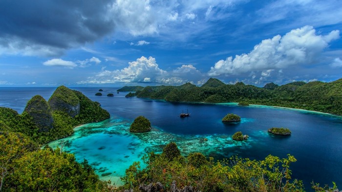 Tropical archipelago with limestone islands and turquoise water