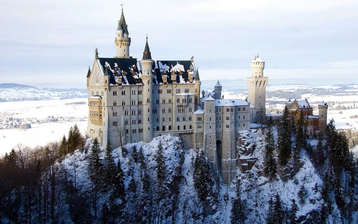 Neuschwanstein Castle in Winter