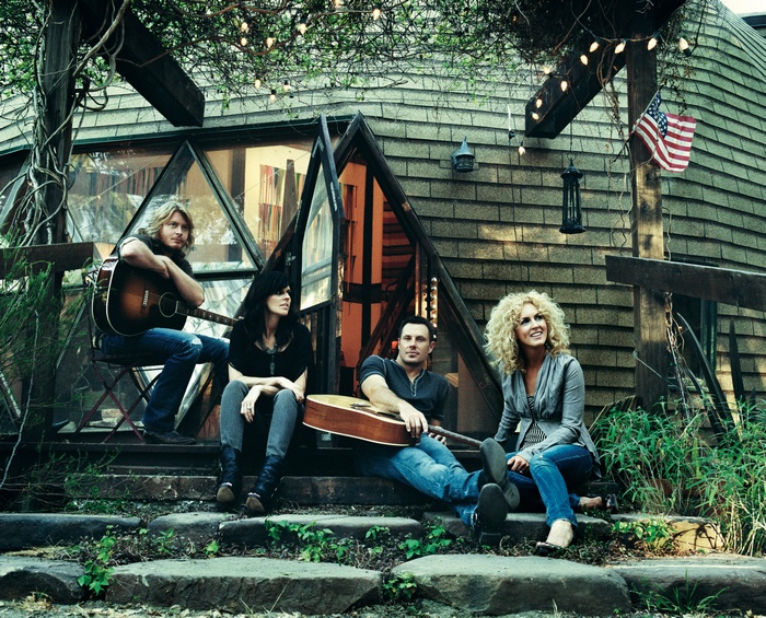 Little Big Town band members on steps of a house