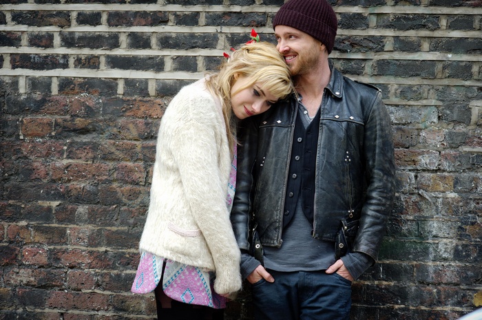 Aaron Paul and Imogen Poots in A Long Way Down
