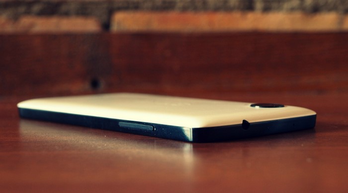 Nexus 5 smartphone on a wooden table