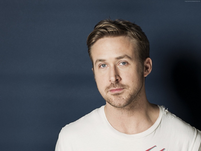 Ryan Gosling wearing a white t-shirt
