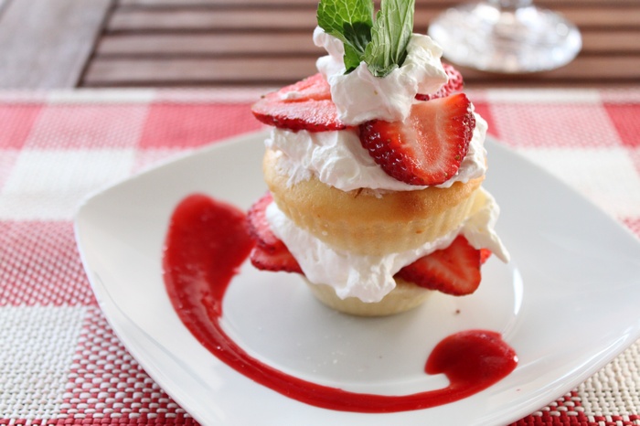 Strawberry Shortcake Dessert with Whipped Cream and Mint