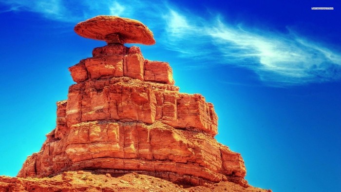 Mushroom Rock Formation in Arizona Desert