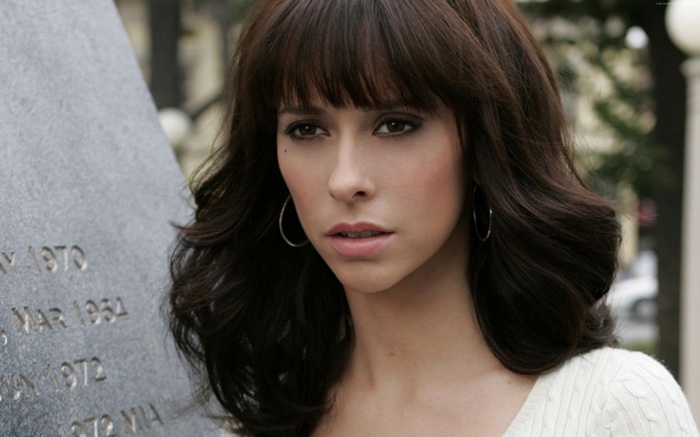 Jennifer Love Hewitt
