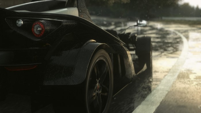 KTM X-Bow R on a wet road