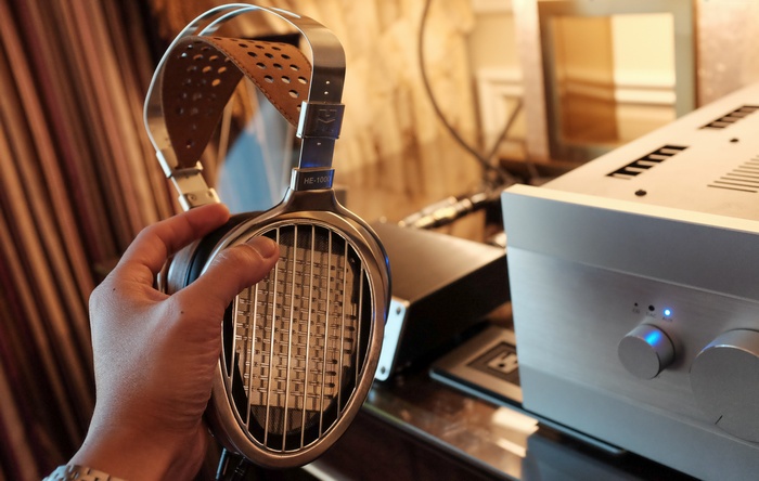 HiFiMAN HE-1000 Headphones with Amplifier