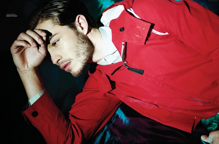 Francisco Lachowski in red jacket and shirt
