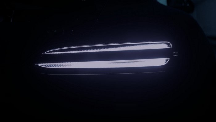 Car with illuminated horizontal lights