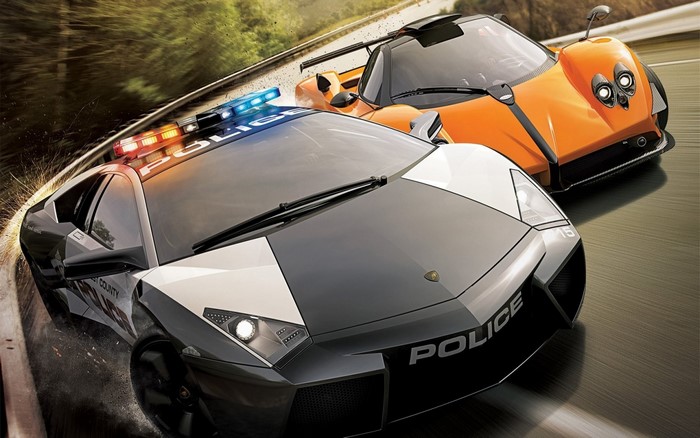 Lamborghini Police Chase with Aventador and Murcielago