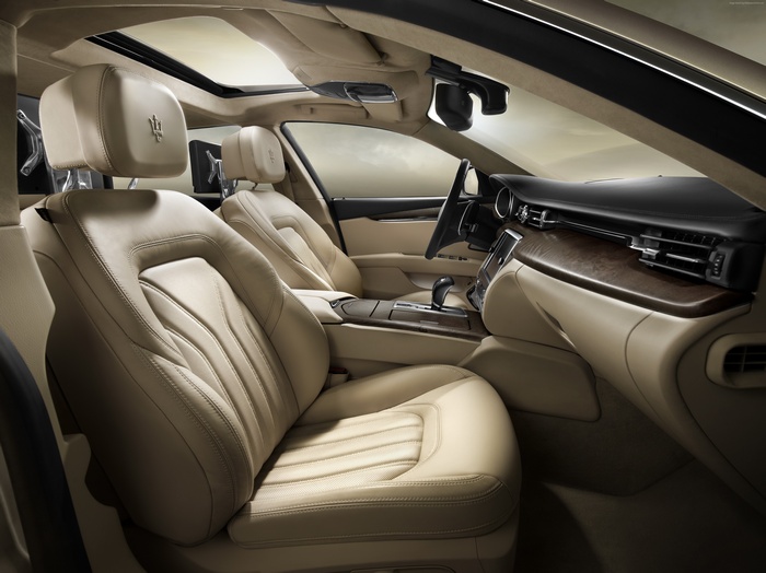 Maserati Quattroporte Interior