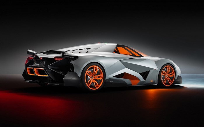 Lamborghini Egoista concept car rear view