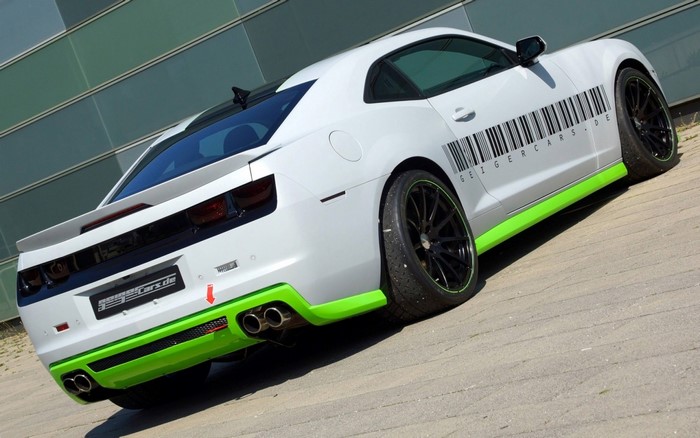White Chevrolet Camaro with GeigerCars.de livery