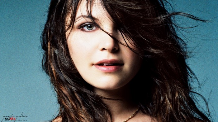 Ginnifer Goodwin close-up portrait photo shoot