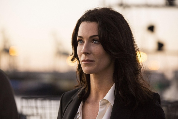 Bridget Regan as Kahlan Amnell