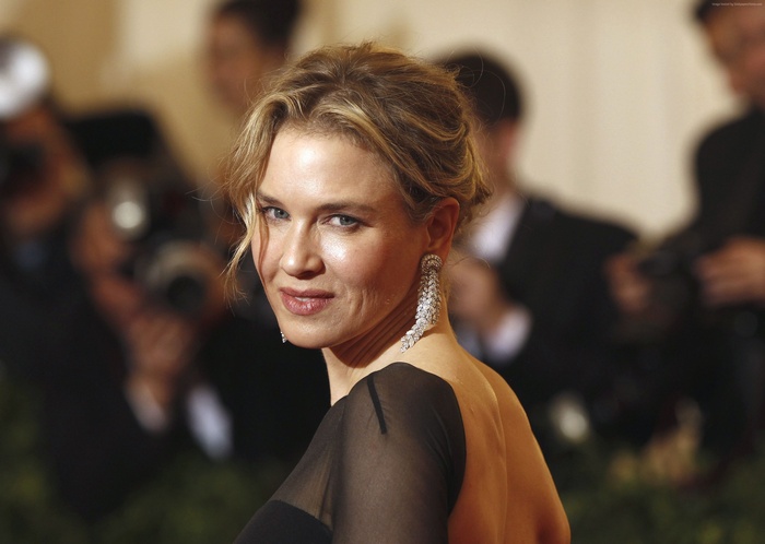 Renee Zellweger at a red carpet event