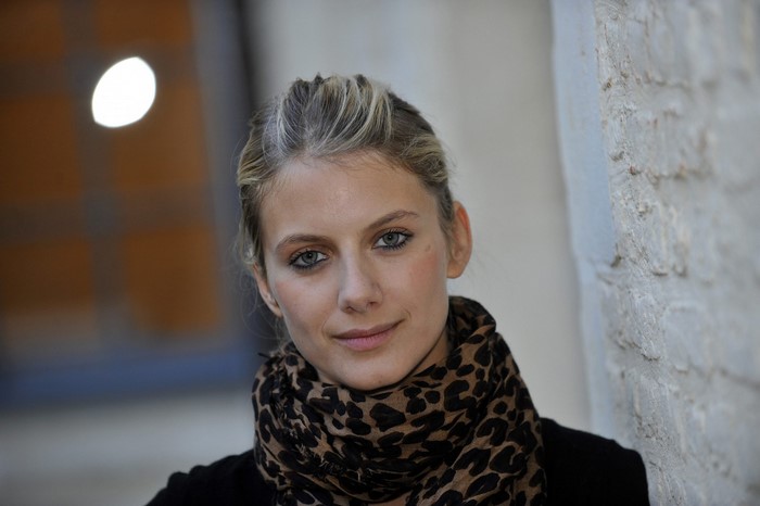 Mélanie Laurent portrait with leopard print scarf