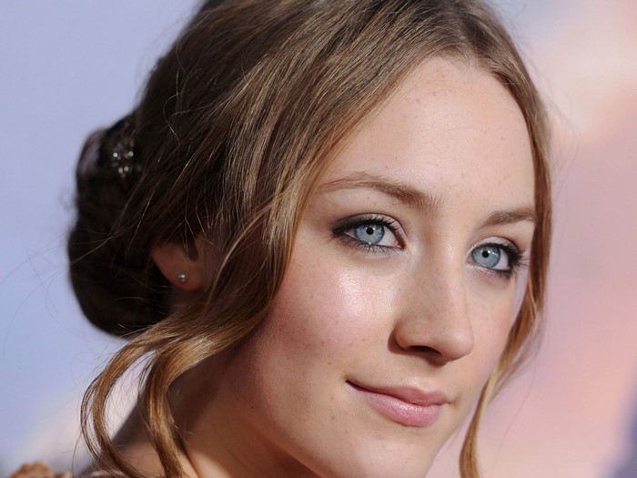 Saoirse Ronan close up portrait