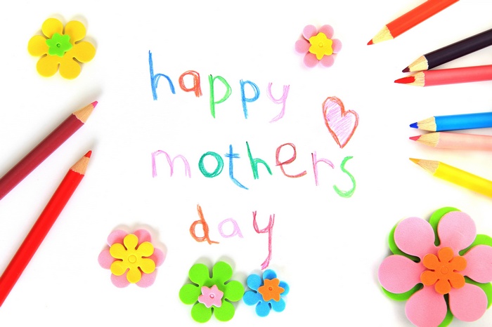 Happy Mothers Day drawing with colored pencils and flowers