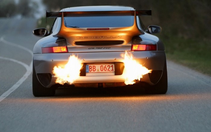 Gemballa GTR 750 EVO Porsche with flames