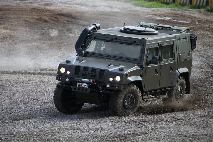 Russian Armed Forces, vehicle, Iveco LMV, Russia, VTLM Lince, Lynx