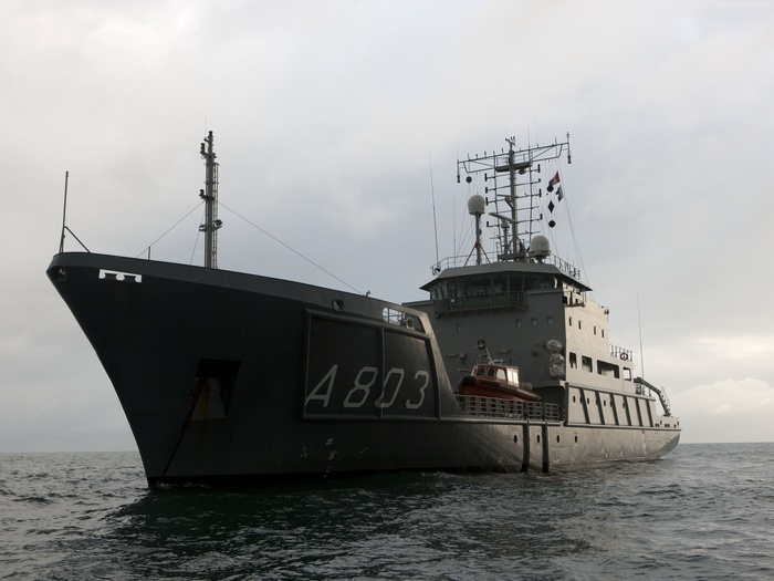 A803 Luymes of the Royal Dutch Navy at sea