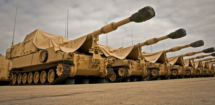 U.S. Army M109A6 Paladin self-propelled howitzers lined up