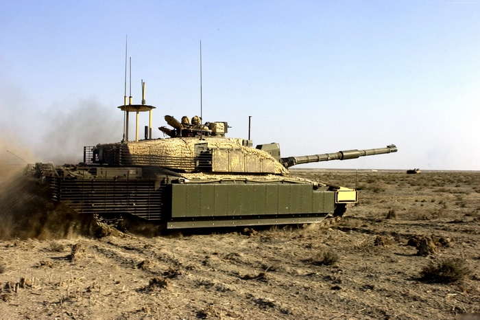 Challenger 2 tank in a desert environment