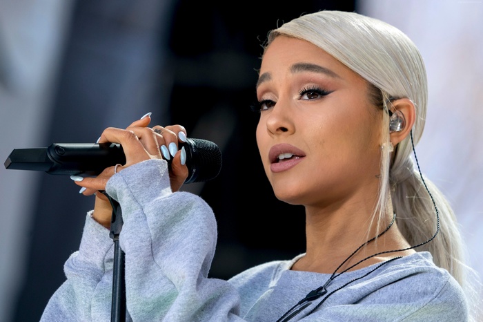 Ariana Grande-Butera, Ariana Grande, artists, Victorias Secret Fashion Show, London, Catwalk, actress, United Kingdom, singer