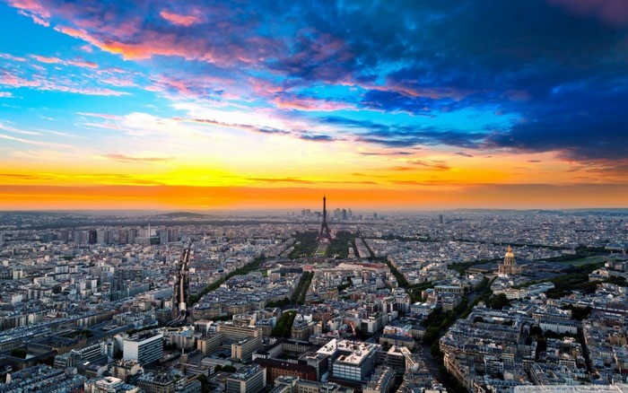 Paris cityscape with Eiffel Tower at sunset