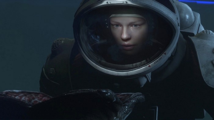 Amanda Ripley from Alien Isolation with a creature