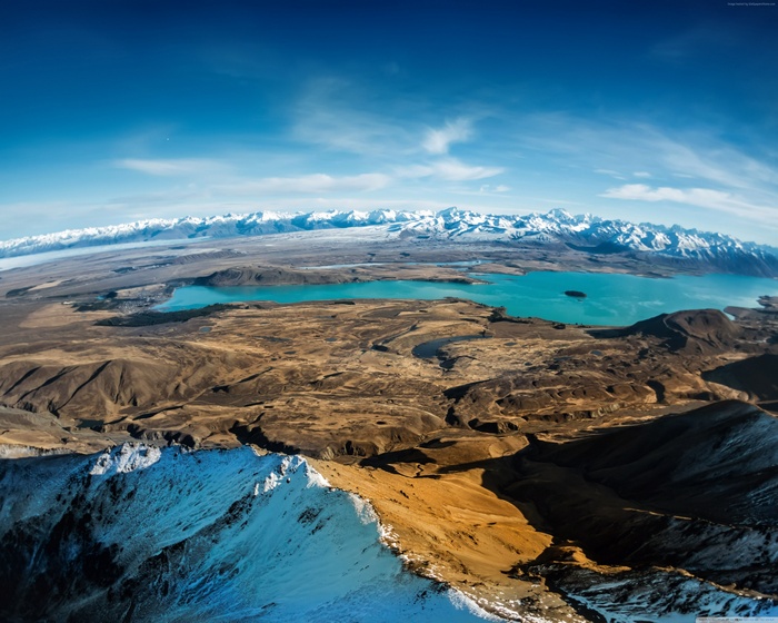 Lake Tekapo and Southern Alps, New Zealand