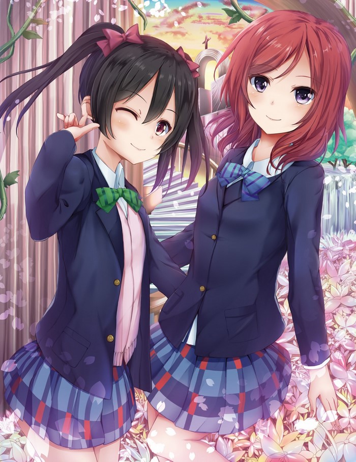 Yazawa Nico and Nishikino Maki from Love Live